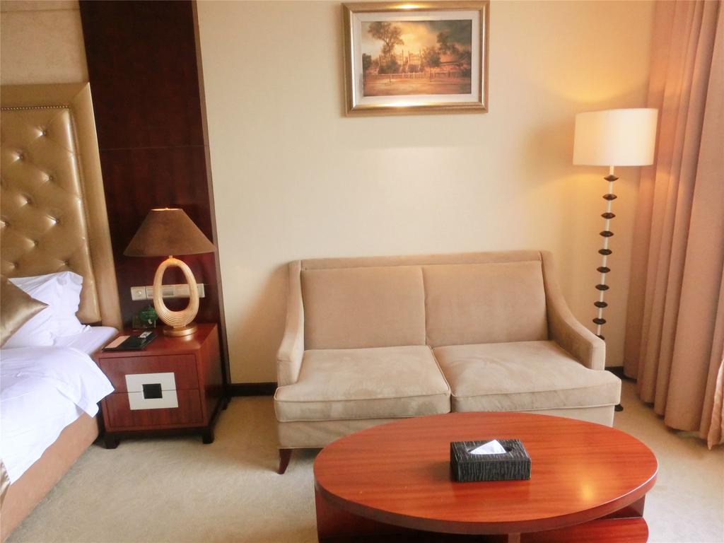 Yue Xiu Hotel Canton Chambre photo