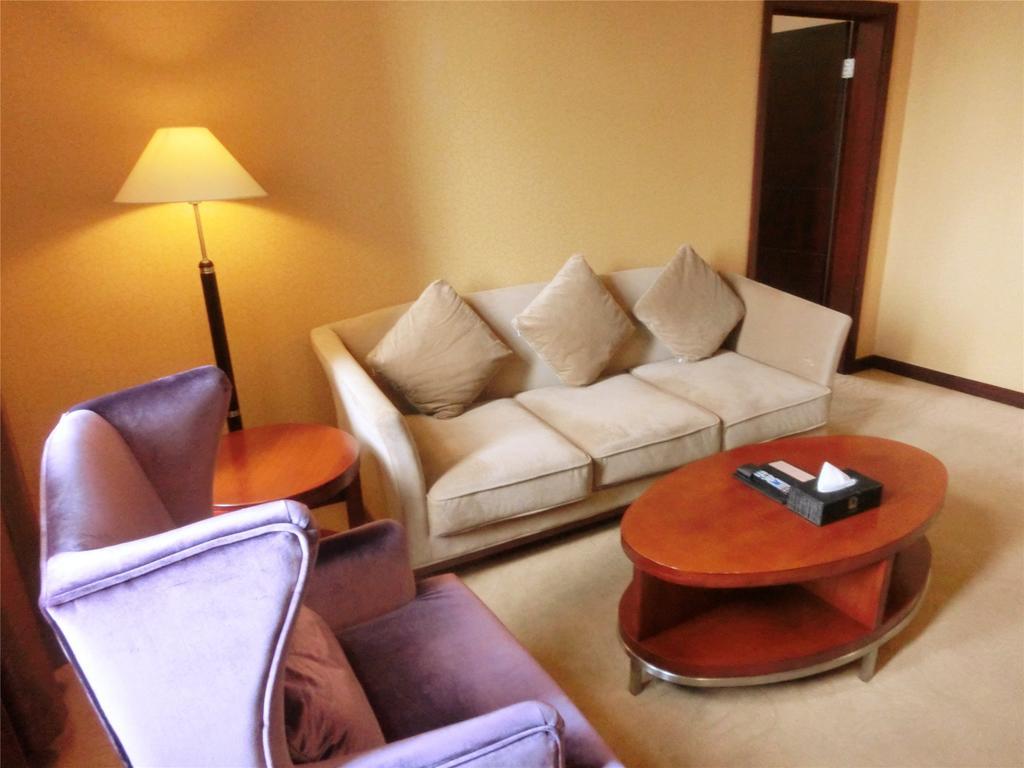 Yue Xiu Hotel Canton Chambre photo